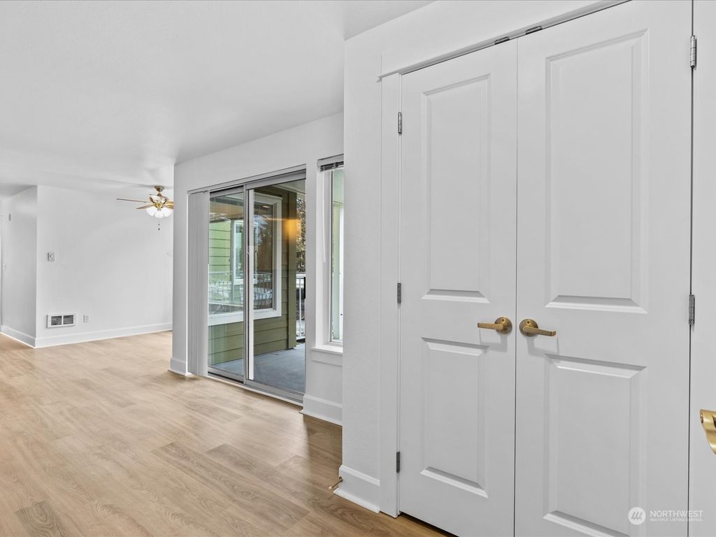 Photo of 300 N 130th Street #8204, Seattle, WA 98133 (MLS # 2040307)