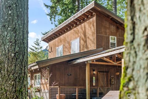 Photo of 110 Tunnel Lane, Packwood, WA 98361 (MLS # 2482199)