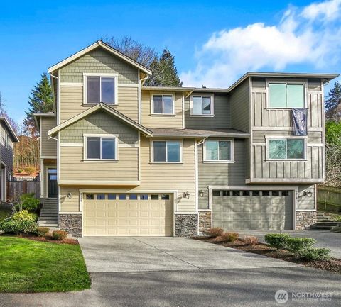 Photo of 5209 Glenwood Avenue, Everett, WA 98203 (MLS # 2478899)