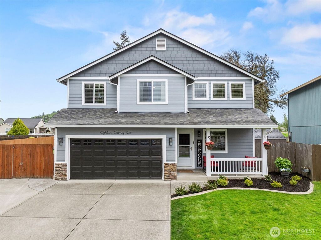 Photo of 1826 Island Drive, Longview, WA 98632 (MLS # 2514656)