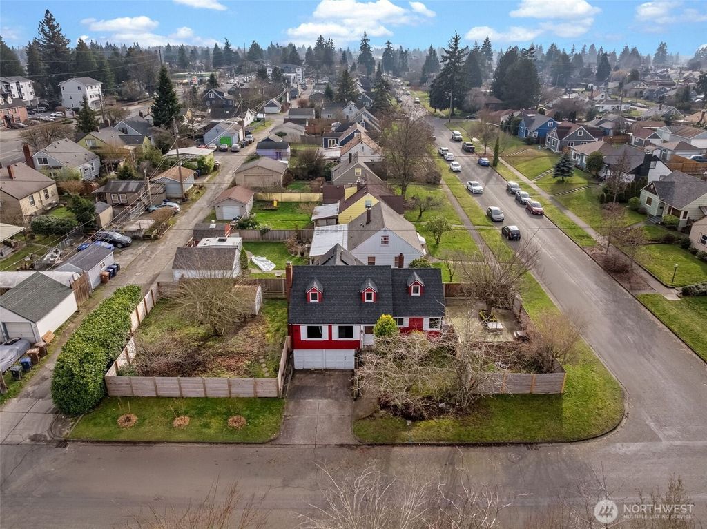 Photo of 220 S 61st Street, Tacoma, WA 98408 (MLS # 2471753)