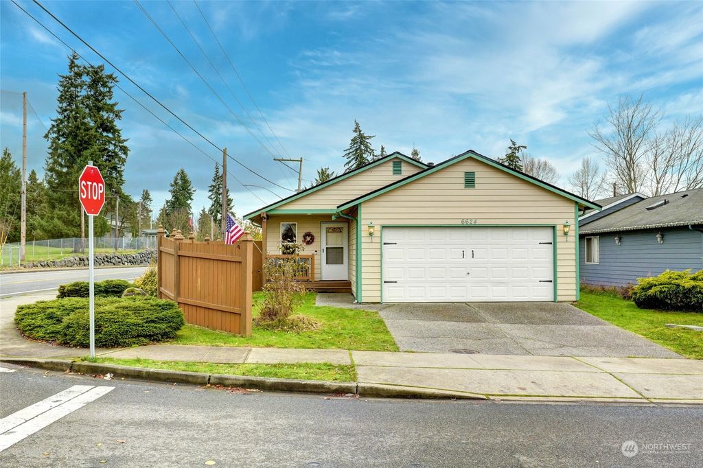 Photo of 6624 78th Place NE, Marysville, WA 98270 (MLS # 2180027)