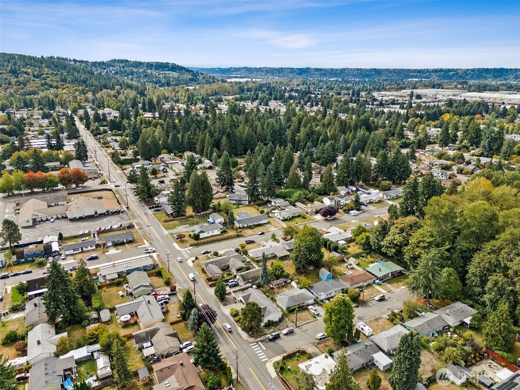 Photo of 2711 M ST SE St, Auburn, WA 98002 (MLS # 2440364)