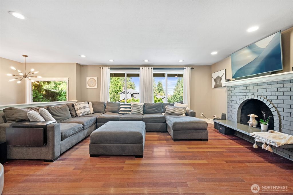 Photo of 15921 68th Avenue W, Edmonds, WA 98026 (MLS # 2397838)