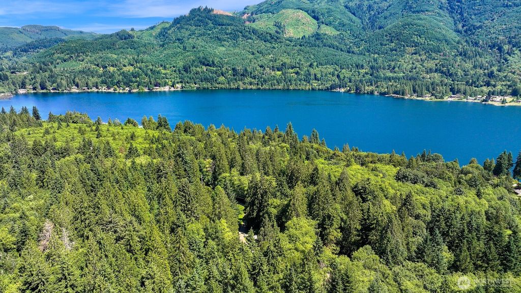 Photo of 471 Summerland Rd Rd, Bellingham, WA 98229 (MLS # 2481606)