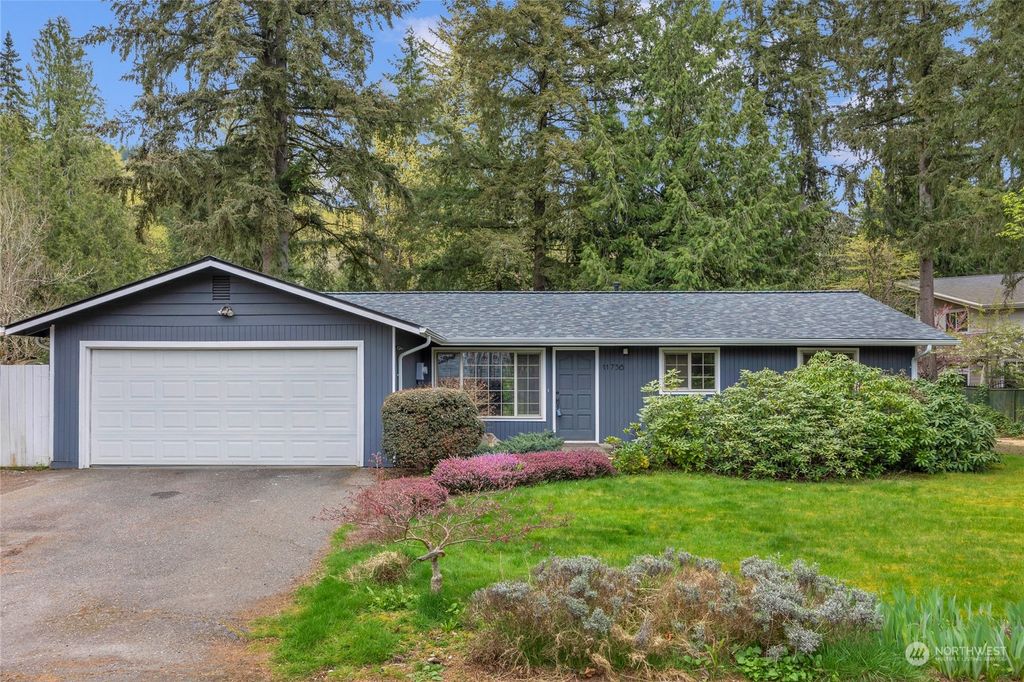 Photo of 11736 188th Avenue SE, Issaquah, WA 98027 (MLS # 2222556)