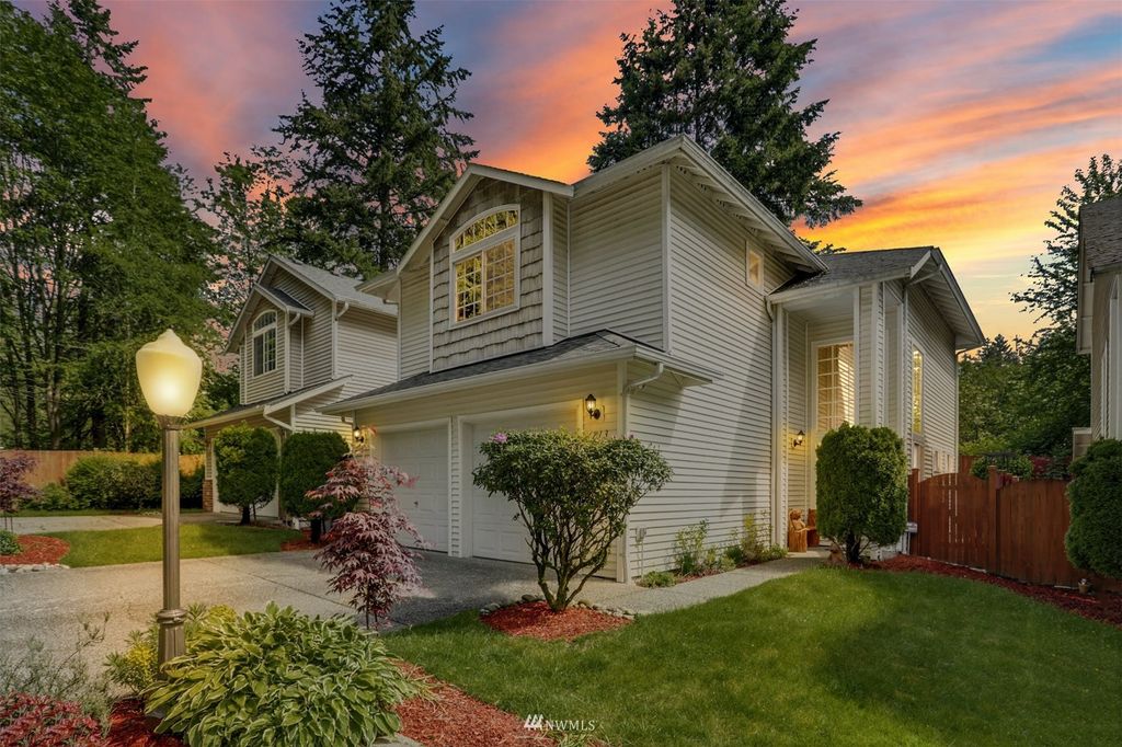 Photo of 1713 190th Place SW, Lynnwood, WA 98036 (MLS # 1957797)