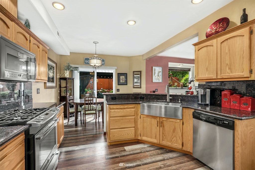Photo of 1713 190th Place SW, Lynnwood, WA 98036 (MLS # 1957797)