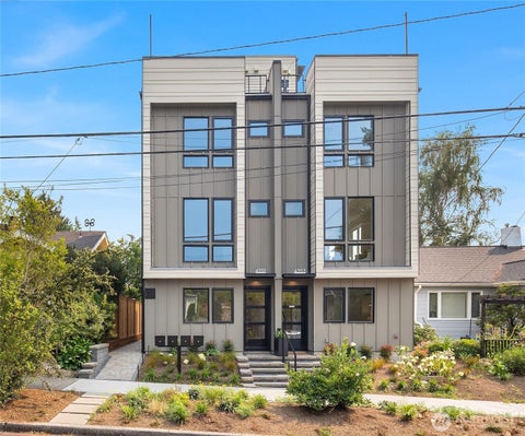 Photo of 4347 SW Willow Street, Seattle, WA 98136 (MLS # 2564897)