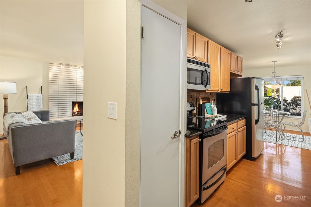 Photo of 5249 40th Avenue NE #201, Seattle, WA 98105 (MLS # 2233409)