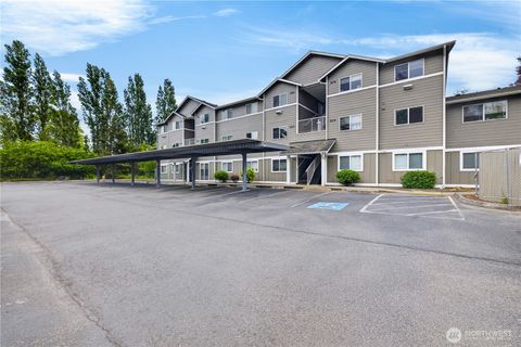 Photo of 1670 SW Mulberry Drive #B302, Oak Harbor, WA 98277 (MLS # 2537229)