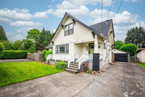 Photo of 3083 Pine Street, Longview, WA 98632 (MLS # 2521926)
