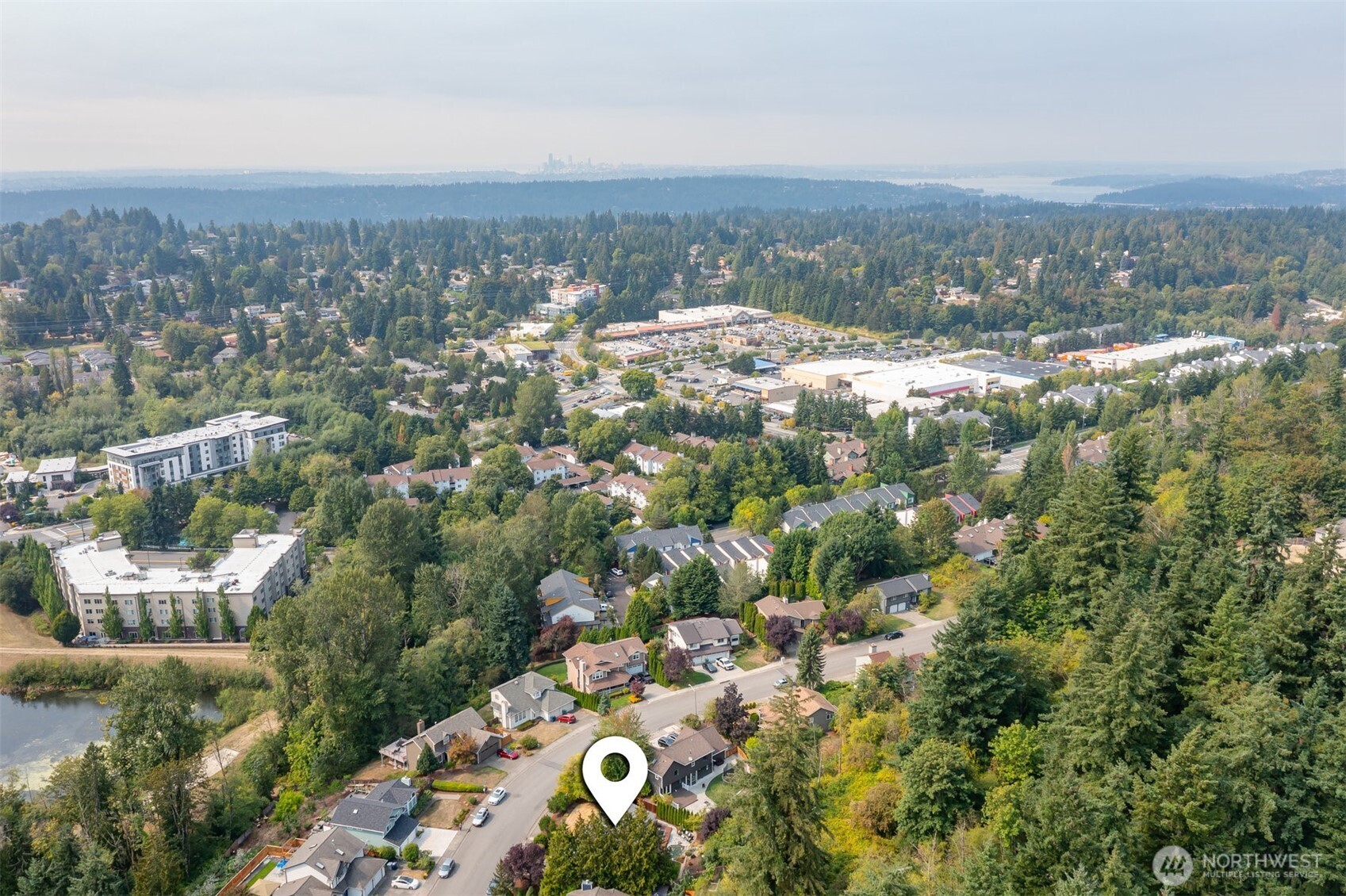 Newcastle, Washington 98059, United States, 3 Bedrooms Bedrooms, ,2 BathroomsBathrooms,Residential,Pending,208308