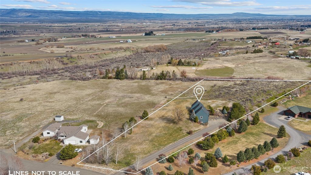 Photo of 610 Meadow View Drive, Ellensburg, WA 98926 (MLS # 2493088)