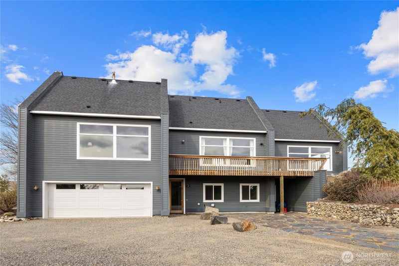 610 Meadow View Drive