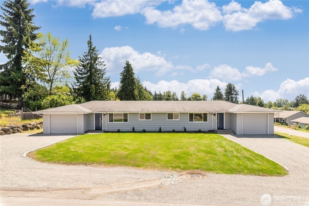 Photo of 1303 Comet St, Milton, WA 98354 (MLS # 2468581)