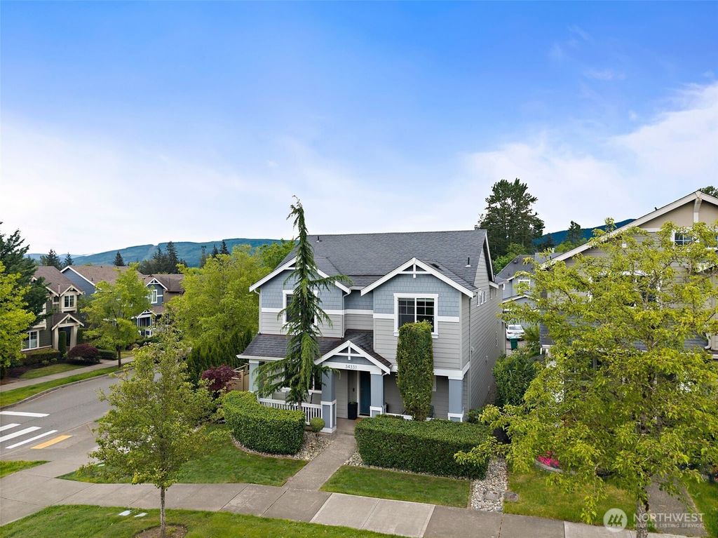 Photo of 34331 SE Jacobia Street, Snoqualmie, WA 98065 (MLS # 2523171)