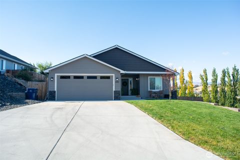 Photo of 3030 Riverview Lane, Malaga, WA 98828 (MLS # 2446681)