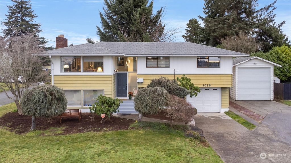 Photo of 1056 Olympia Avenue NE, Renton, WA 98056 (MLS # 2204990)