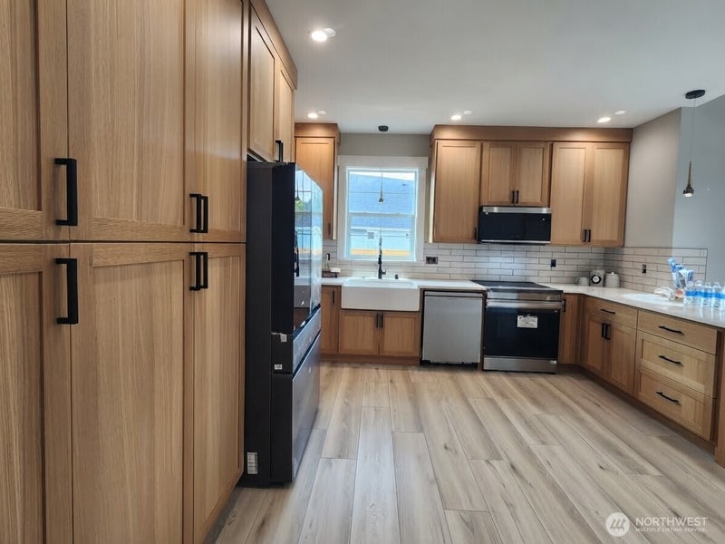 446 Salina Cruz Avenue SW