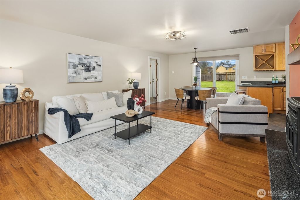 Photo of 4336 328th Place SE, Fall City, WA 98024 (MLS # 2499474)