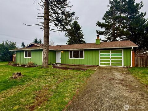 Photo of 6852 Dutch Haven Drive, Lynden, WA 98264 (MLS # 2452029)