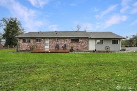 Photo of 168 Middlecrest Drive, Toledo, WA 98591 (MLS # 2459766)