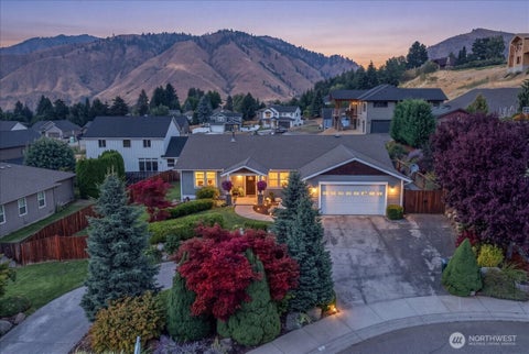 Photo of 109 Cascade Place, Cashmere, WA 98815 (MLS # 2570438)