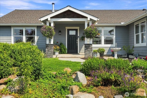 Photo of 109 Cascade Place, Cashmere, WA 98815 (MLS # 2570438)