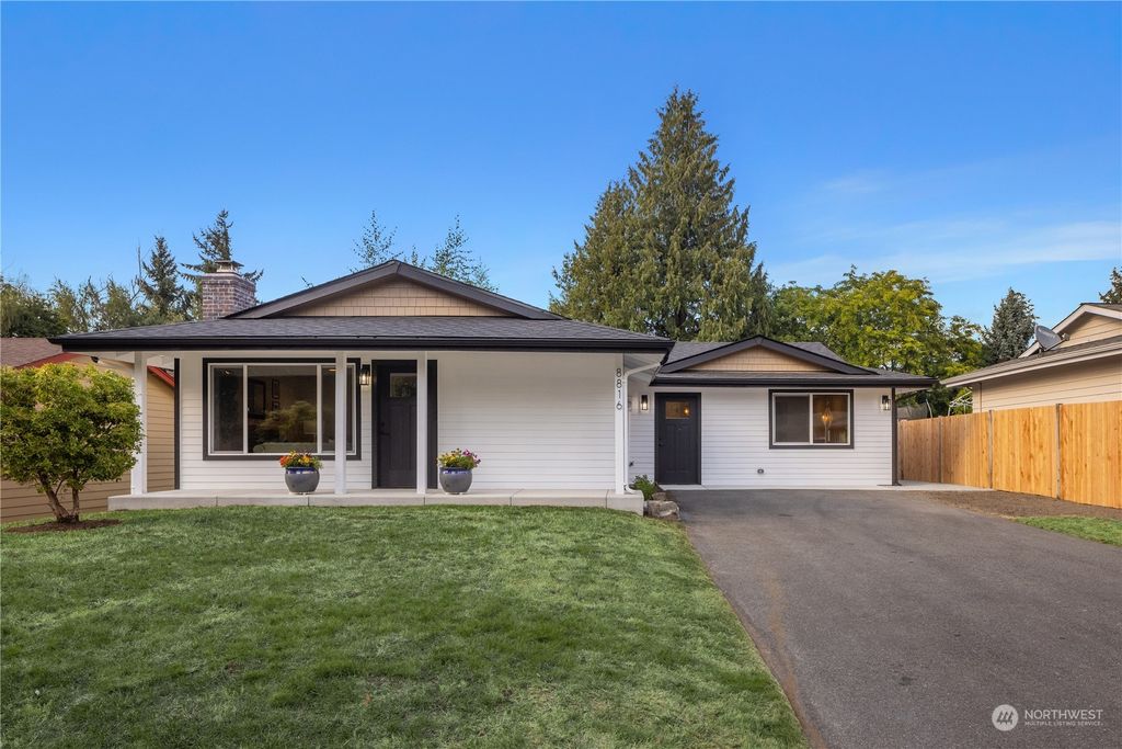 Photo of 8816 NE 137th Place, Kirkland, WA 98034 (MLS # 1995945)