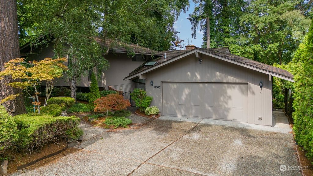Photo of 12506 SE 47th Place, Bellevue, WA 98006 (MLS # 2270279)