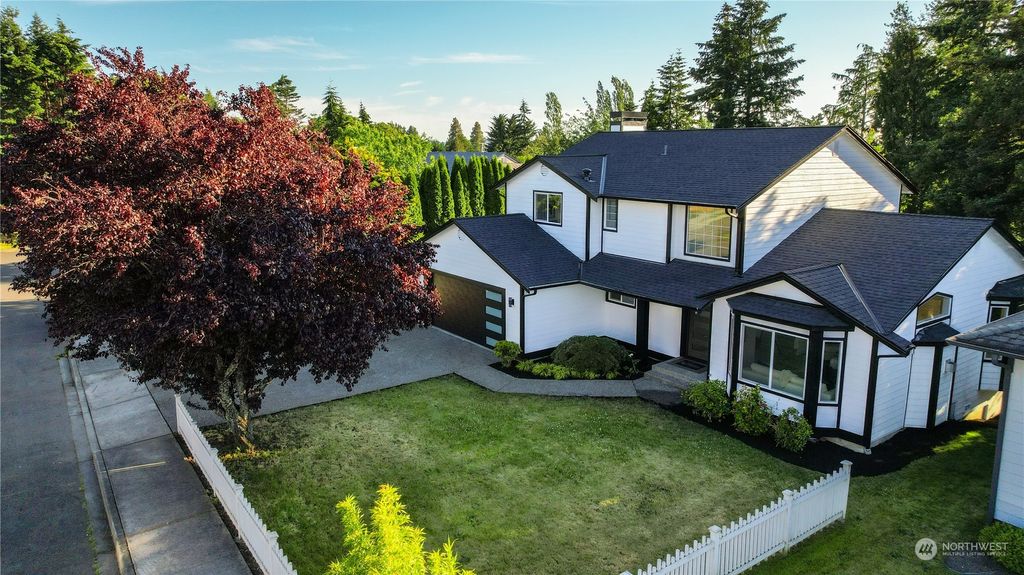 Photo of 24301 9th Avenue S, Des Moines, WA 98198 (MLS # 2254590)