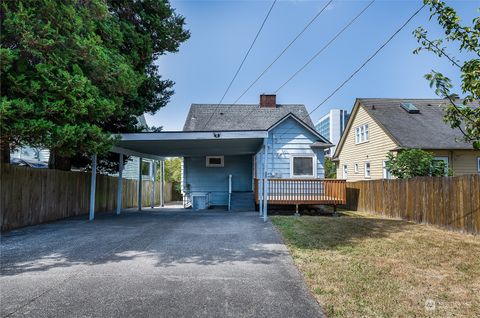 A home in Everett