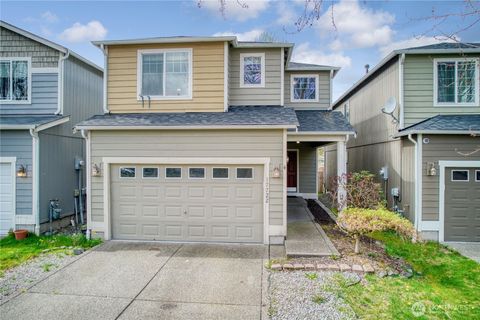 Photo of 17722 72nd Avenue E, Puyallup, WA 98375 (MLS # 2504838)