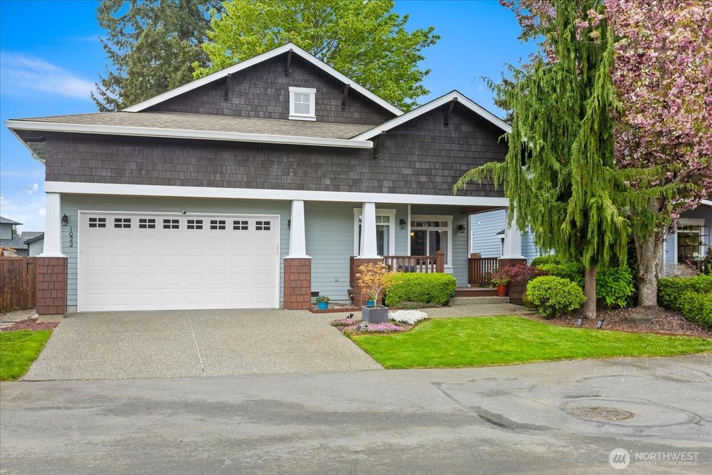 Photo of 1022 181st Place SW, Lynnwood, WA 98037 (MLS # 2513744)