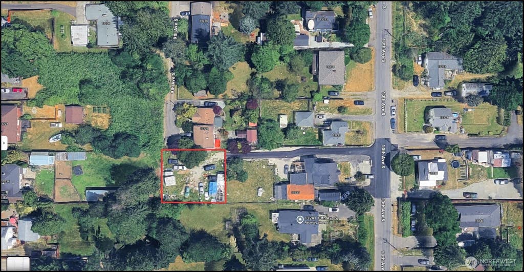 Photo of 13233 X 10th Avenue S, Burien, WA 98168 (MLS # 2570385)
