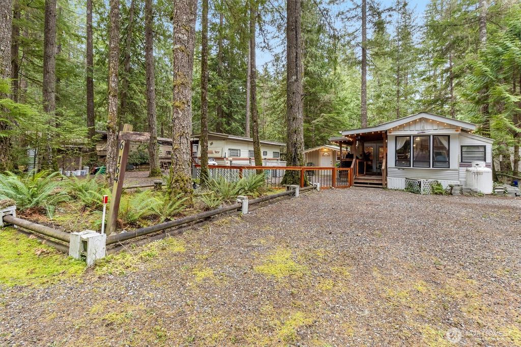 Photo of 164 6 Chanterelle Drive, Deming, WA 98244 (MLS # 2499209)