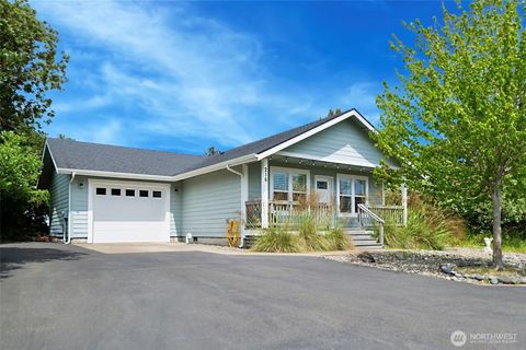 216 Seashore Street SW Ocean Shores WA 98569