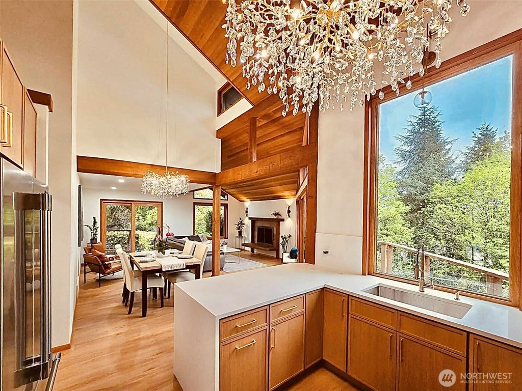 Photo of 2419 Federal Avenue E, Seattle, WA 98102 (MLS # 2513199)