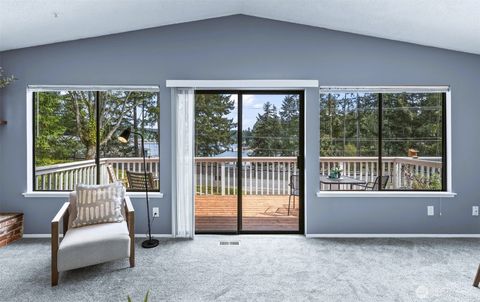 Photo of 289 296 North Shore Boulevard, Fox Island, WA 98333 (MLS # 2511920)