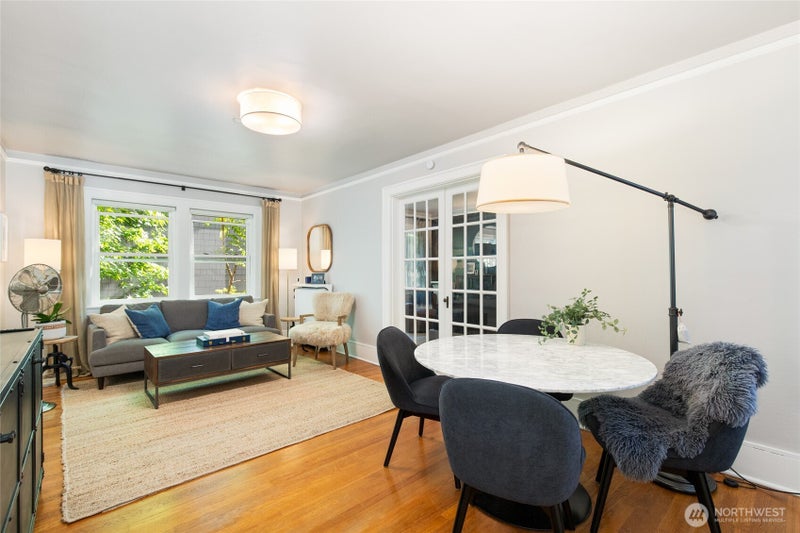 4725 15th Avenue NE 12