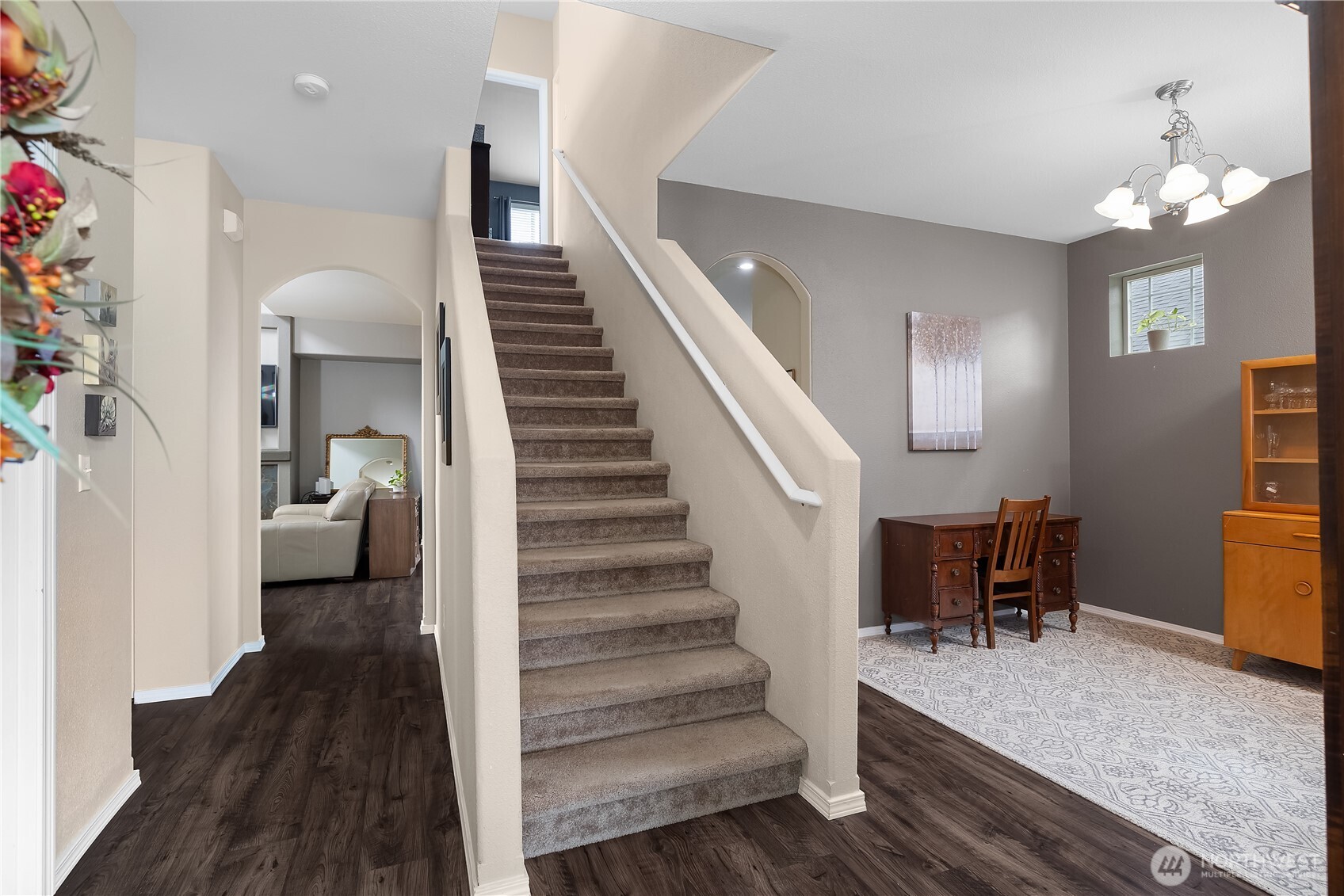 3526 Becket Street NE