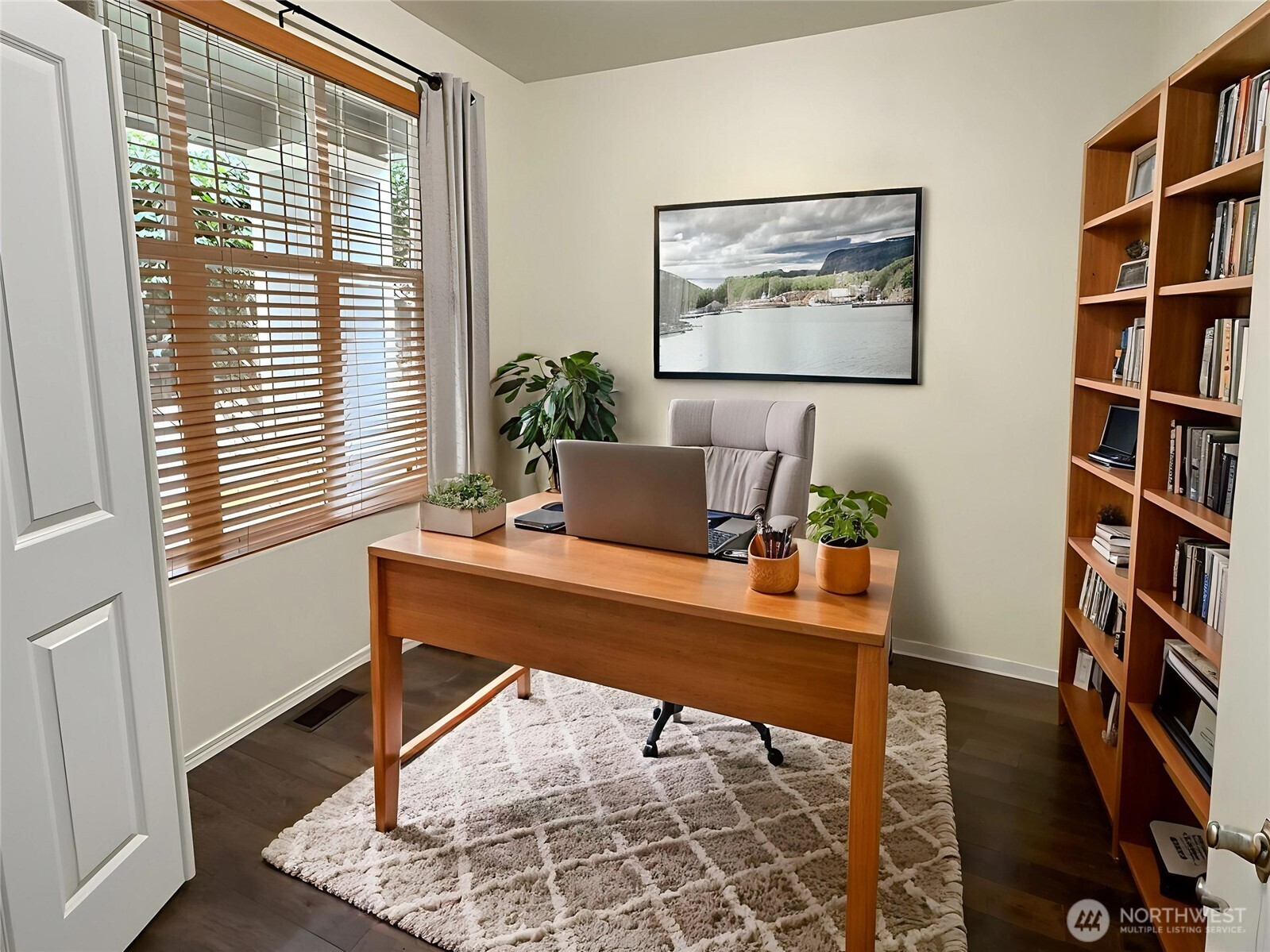 3526 Becket Street NE