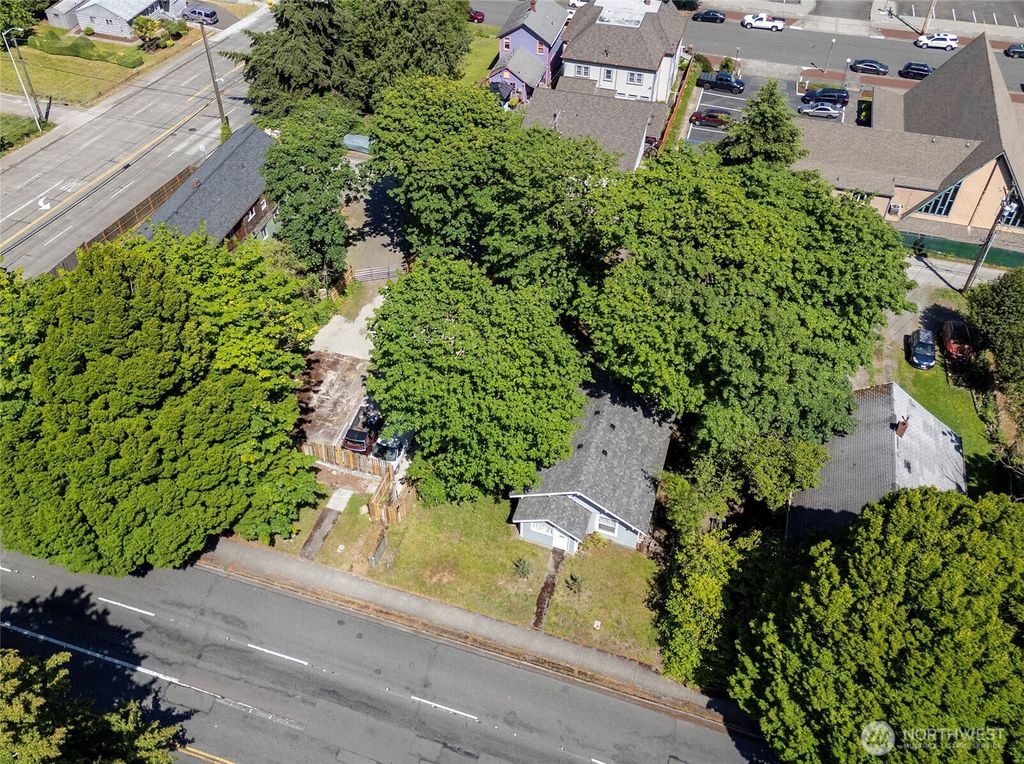 Photo of 1909 S Yakima Avenue, Tacoma, WA 98405 (MLS # 2530687)