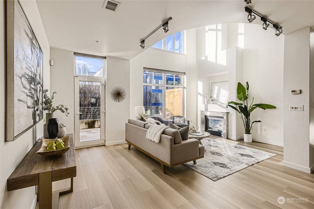 Photo of 17 W Mercer Street #6, Seattle, WA 98119 (MLS # 2034578)