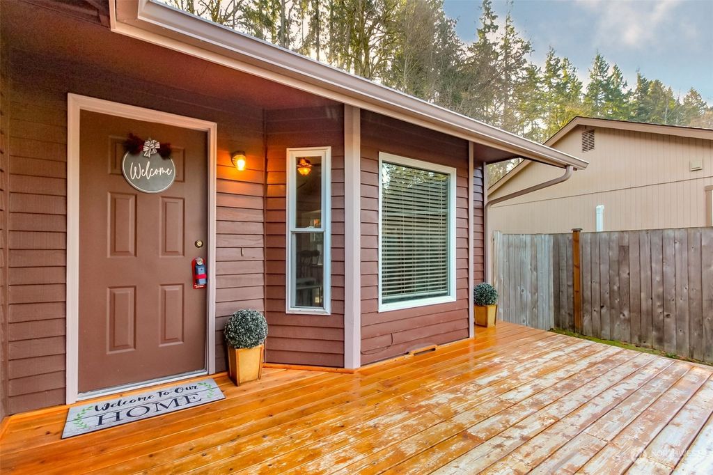 Photo of 26220 193rd Place SE, Covington, WA 98042 (MLS # 2034527)
