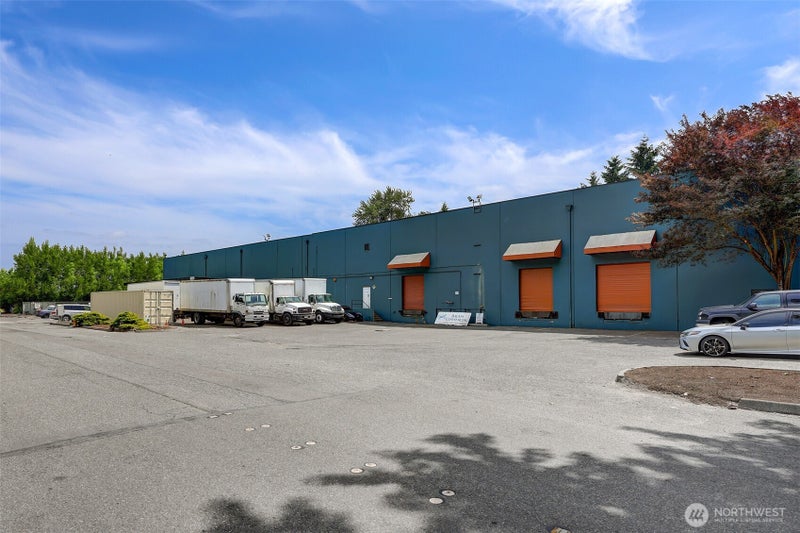 18700 Southcenter Parkway