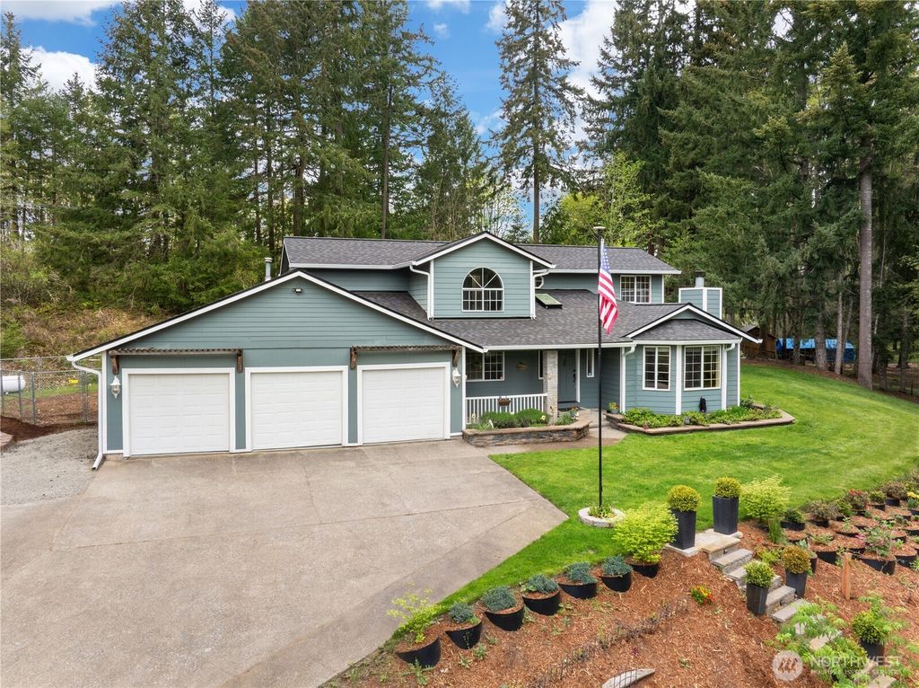 Photo of 10234 46th Avenue SE, Olympia, WA 98513 (MLS # 2510248)