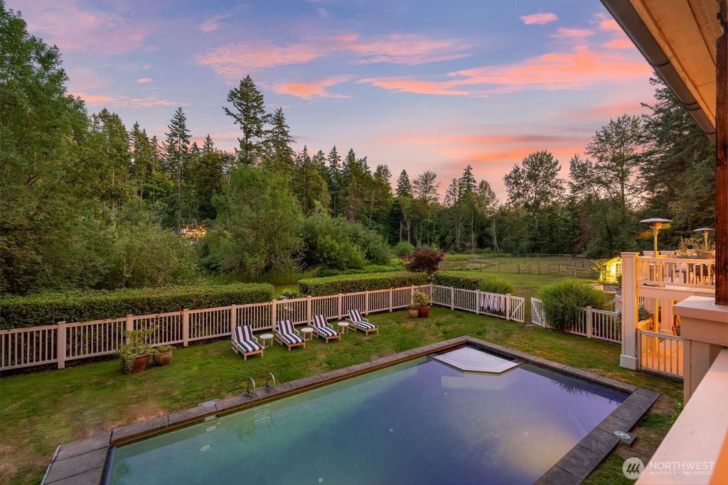 Photo of 21819 SE 13th Place, Sammamish, WA 98075 (MLS # 2468596)