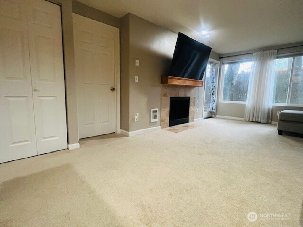 Photo of 26339 116 Avenue SE #I-102, Kent, WA 98030 (MLS # 2429027)
